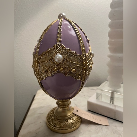 Luxury Decorative Egg by Rachel Zoe – Elegant-Inspired Accent Piece - Picture 4 of 8
